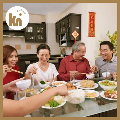 Ảnh gia đình quây quần
